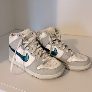 Nike Hightop Dunks